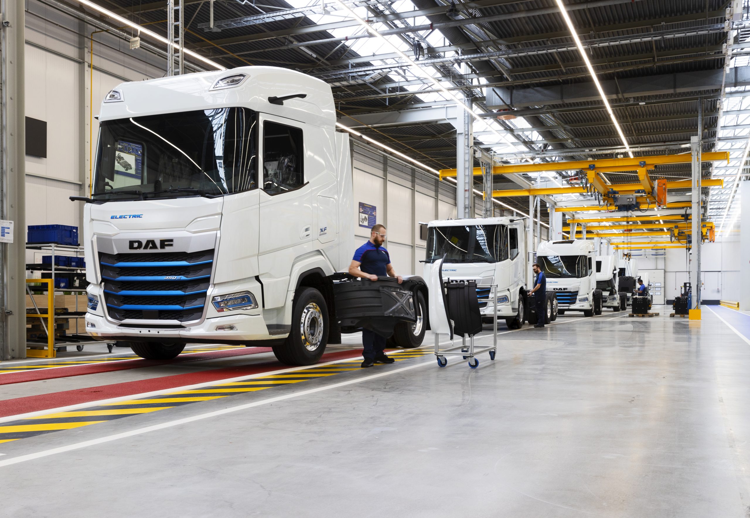 Self-charging trucks to increase productivity in ports
